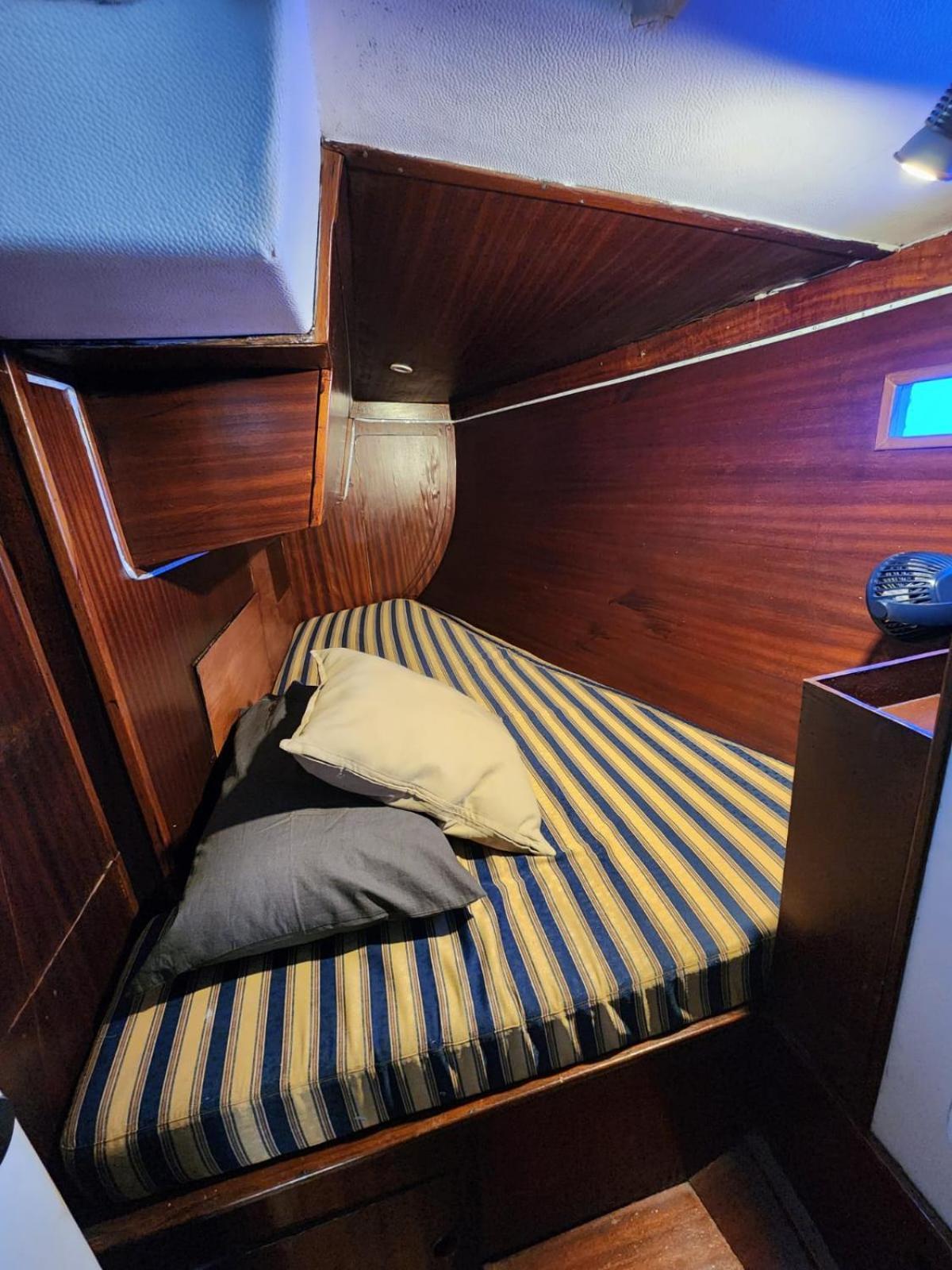 Sailboat Home บาร์เซโลนา ภายนอก รูปภาพ